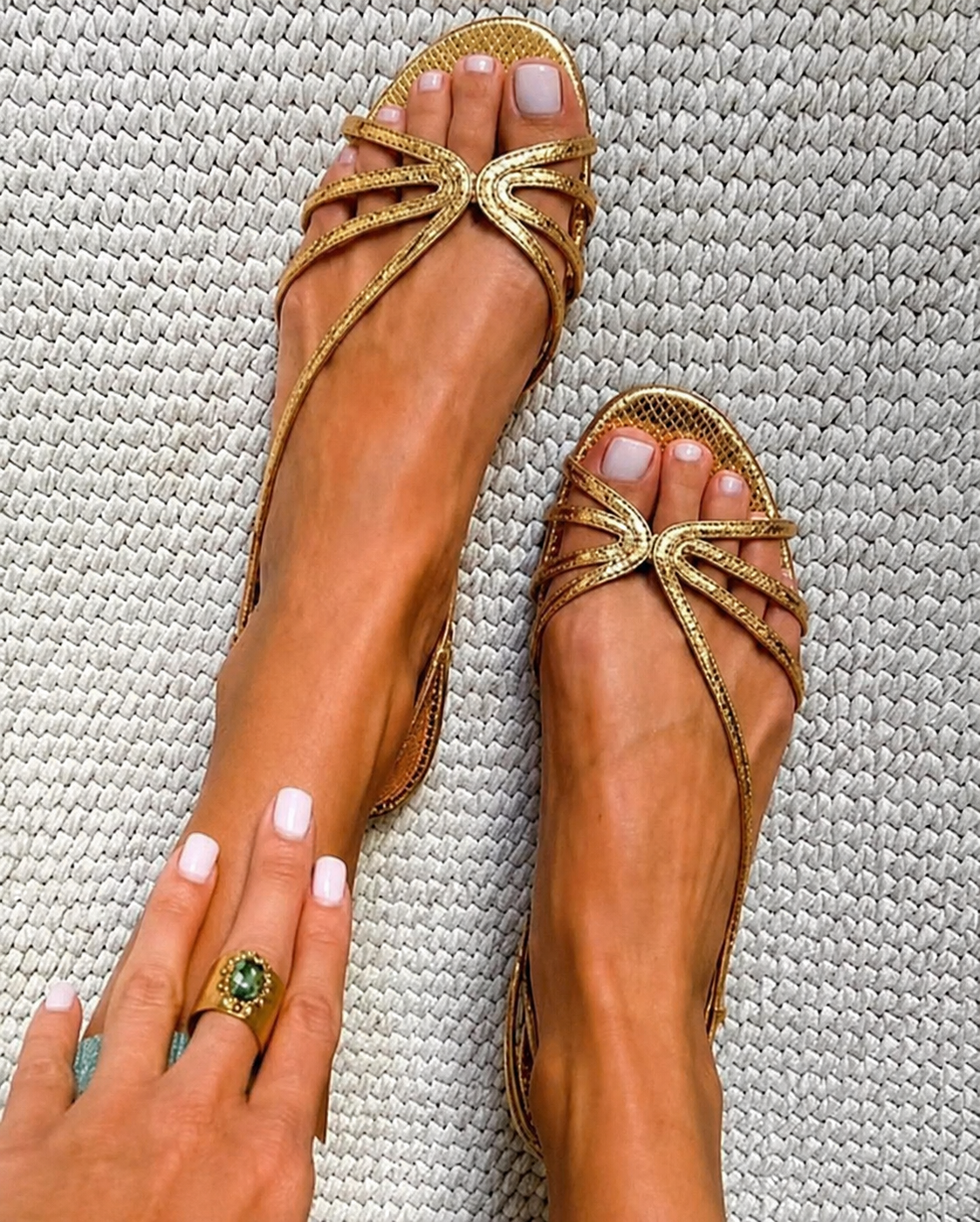 Sandra - Sandalias Doradas de Verano con Elegancia