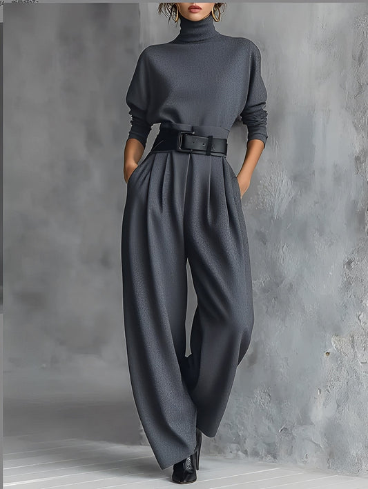 Maria – set with turtleneck and straight-leg pants