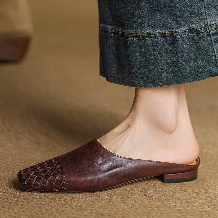 Dalvi – Mules de cuero con estilo relajado